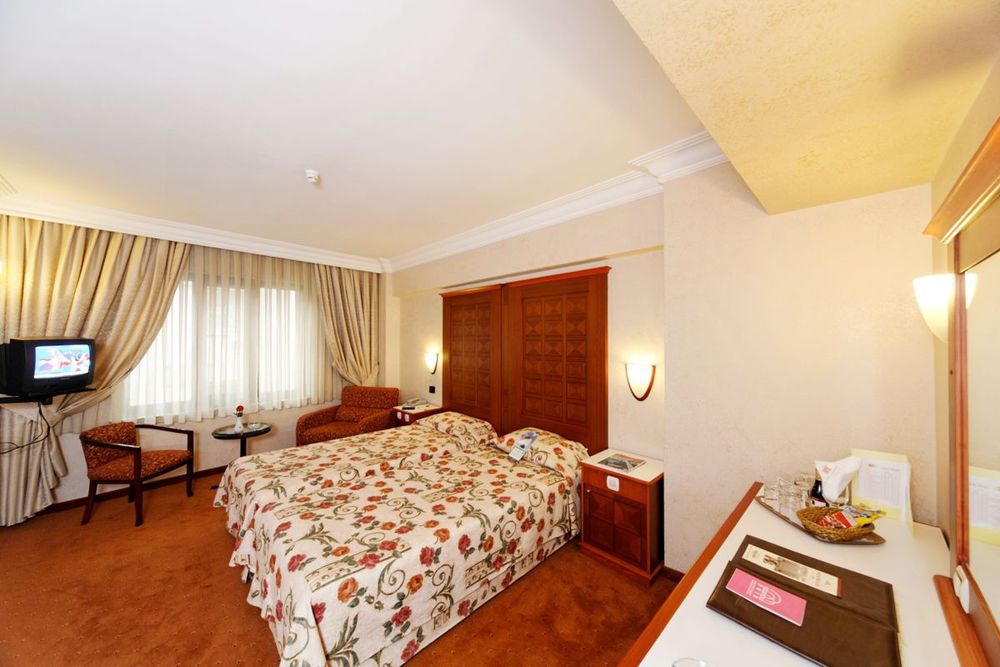 Yigitalp 4* Стамбул
